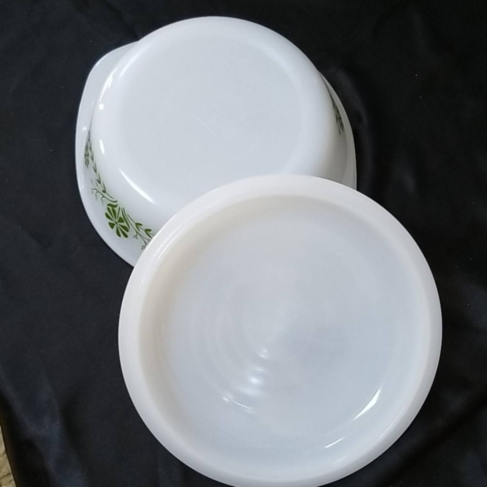 🥘VINTAGE 2 QT GLASBAKE CASSEROLE - Picture 3 of 5